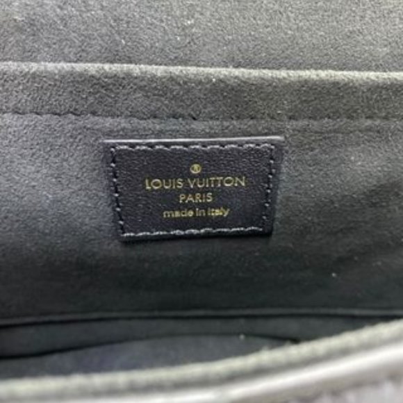 Louis Vuitton Wave - Picture 11 of 14